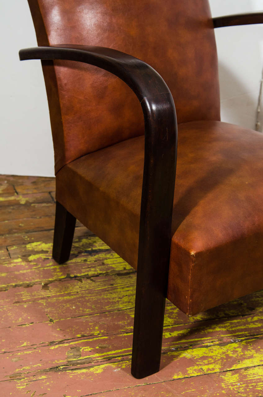 French 1940s Leather Hoop Armchairs In Good Condition In New York, NY